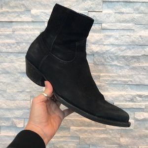 Saint Laurent Lukas Boot - Black Suede